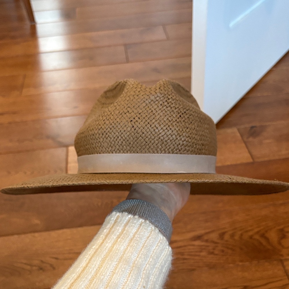 Janessa Leone Adriana Hat. NWT!